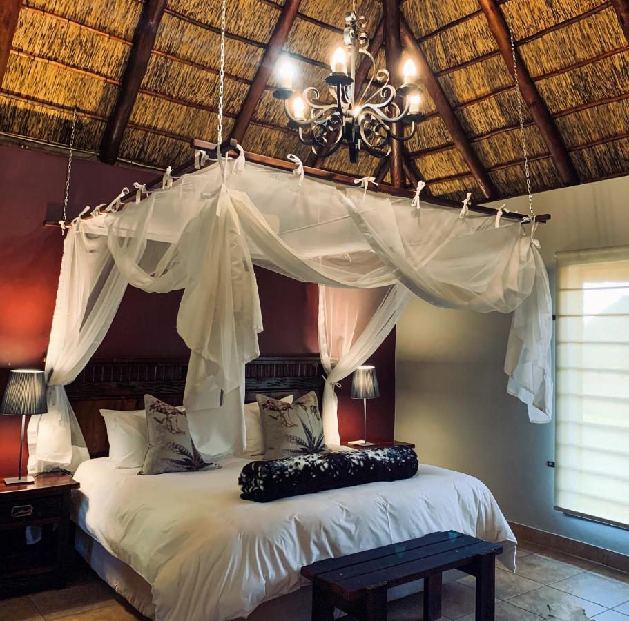 Morakane Safari Lodge Vryburg Ngoại thất bức ảnh